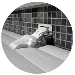 Sistema de seguridad de la persiana para piscina VOLEO Sistema de seguridad de la persiana para piscina VOLEO