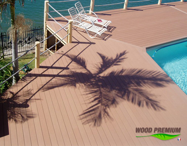 Compuesto de madera y de plástico WOOD PREMIUM para piscinas y terrazas Compuesto de madera y de plástico WOOD PREMIUM para piscinas y terrazas