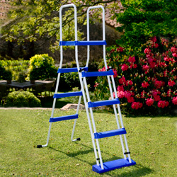 Escalera 2x3 piscinas Gre Escalera 2x3 piscinas Gre